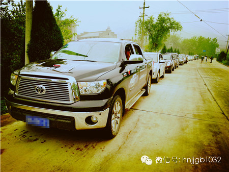 長長的車隊，每次活動都是這么給力！
