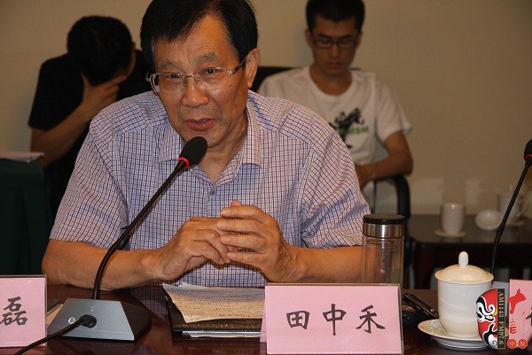 原文聯(lián)主席、作家協(xié)會主席田中禾