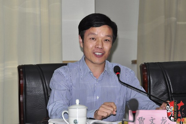 河南豫劇院副院長、三團團長賈文龍
