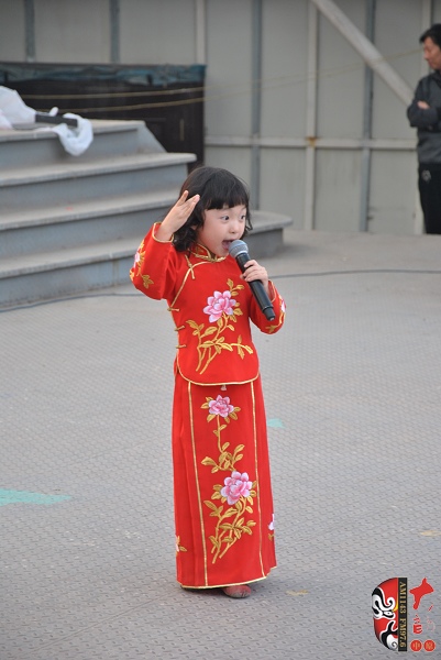 小梅花獎金獎獲得者、河南電視臺《梨園春》明星擂主張楚怡表演《戲曲串燒》