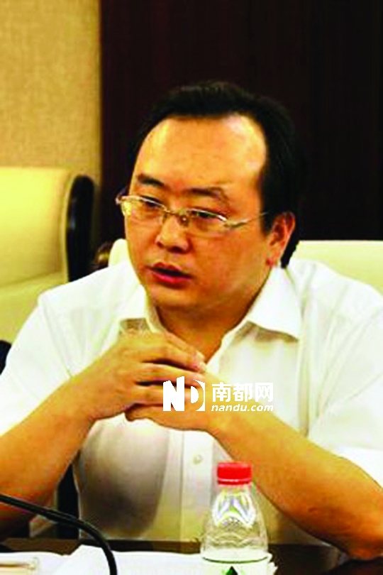 恩施州中級人民法院辦公室主任劉國峰。 圖片來源：騰訊