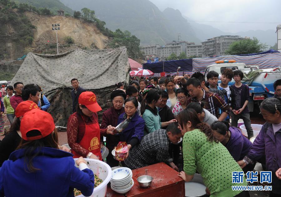 直擊震區(qū)：生活，依然在繼續(xù)