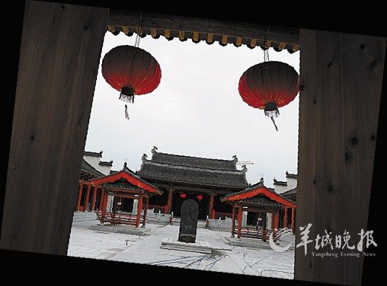 歙縣徽州府衙正堂，還原徽州古城舊貌的標(biāo)志 李健 攝