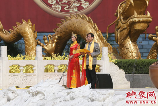 省委副書記、省政協(xié)主席葉冬松致歡迎詞。映象網(wǎng)記者 邵恰 攝