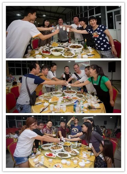 看我們的飯菜豐盛嗎？