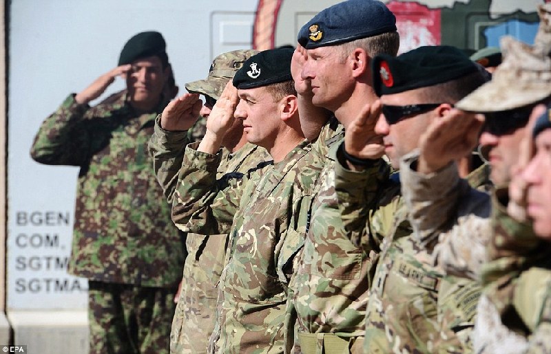 美英軍隊撤離阿富汗 13年戰(zhàn)事正式結束