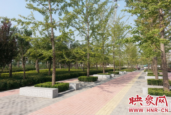綠色生態(tài)廊道建設(shè)為市民提供了更多的休閑娛樂的場所。