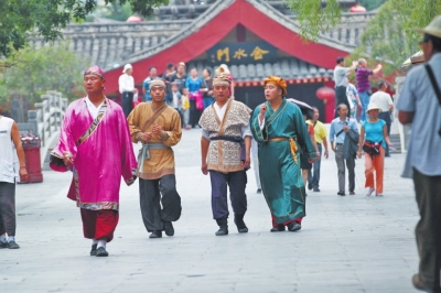 景區(qū)不漲價(jià)，希望游客玩得開心。