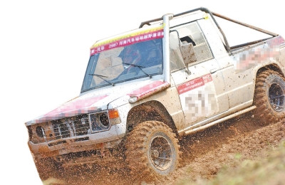皮卡因既有轎車(chē)的舒適性，又有貨車(chē)的載貨能力，同時(shí)也具備較強(qiáng)的越野性能，深受廣大車(chē)友喜愛(ài)。