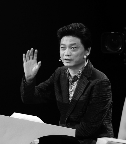 “希望女兒最好永遠(yuǎn)不要交男朋友，最好把父親當(dāng)男朋友?！贝抻涝φf(shuō)。